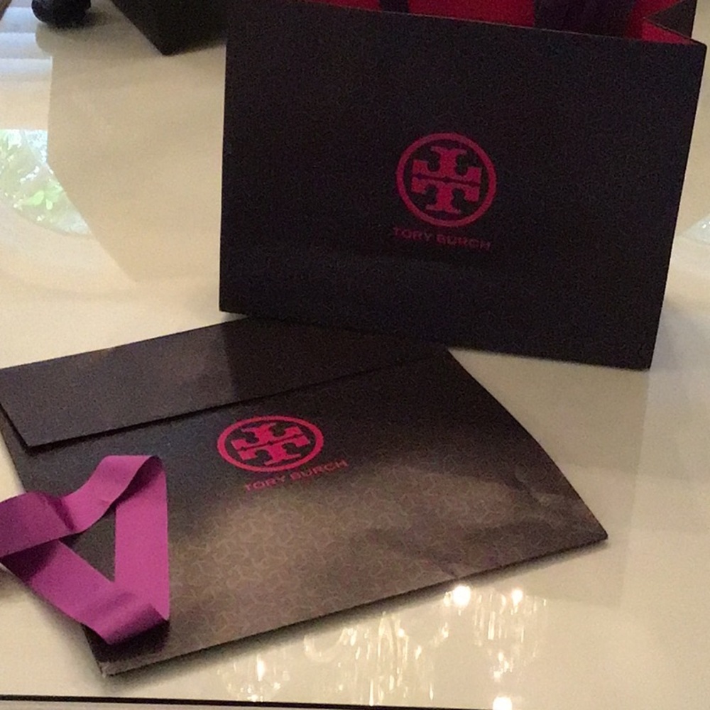 Tory Burch Black and Pink Gift Bag Set